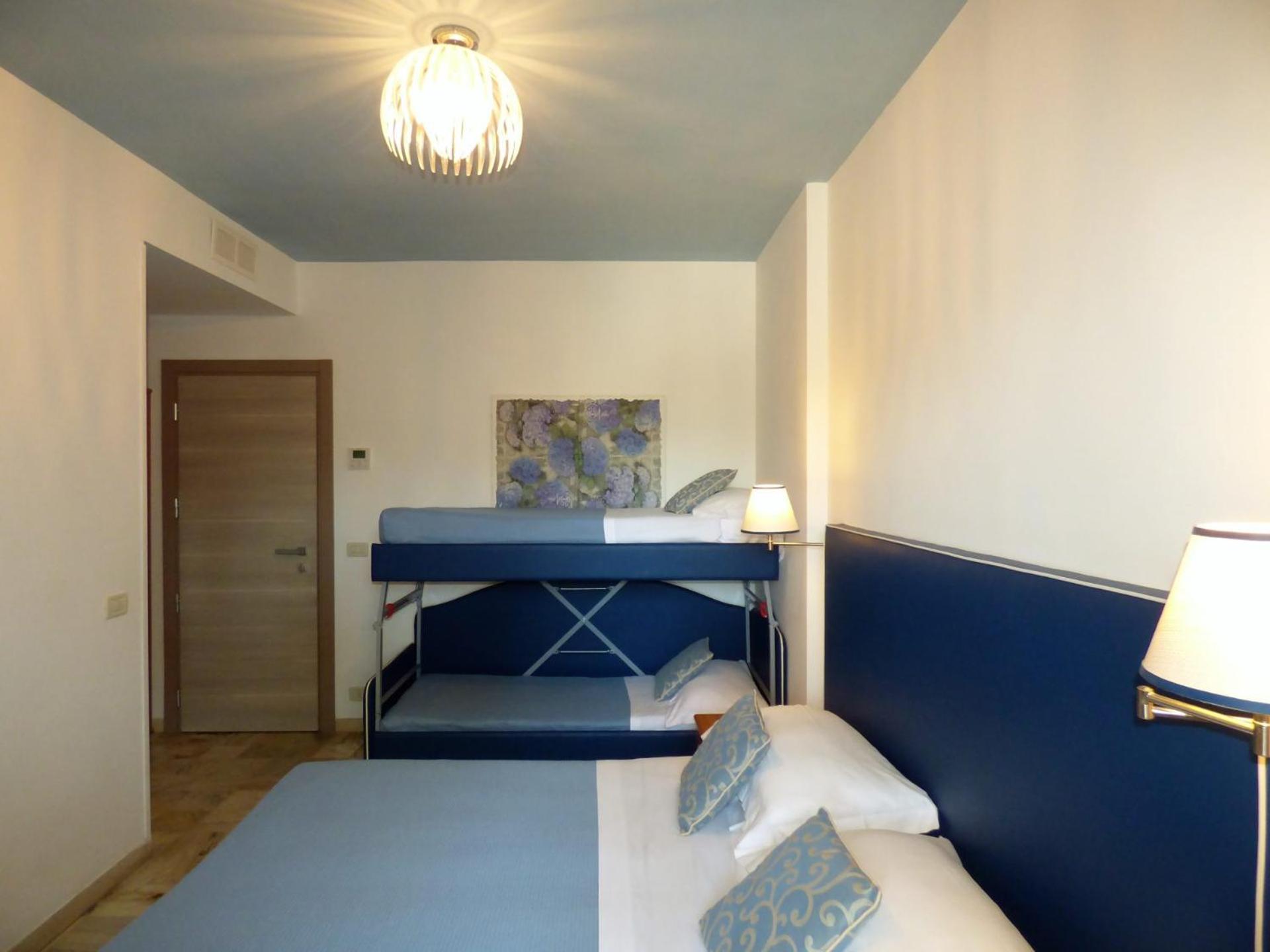 Hotel Giulio Cesare Cinquale Εξωτερικό φωτογραφία